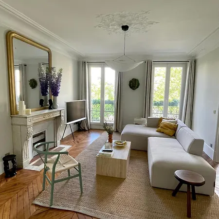 2 Bedroom Stylish * Paryż