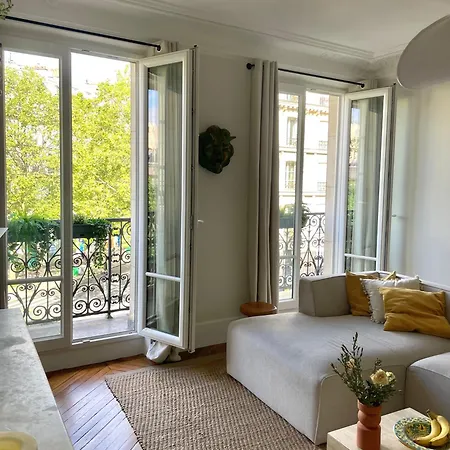 2 Bedroom Stylish Апартаменты